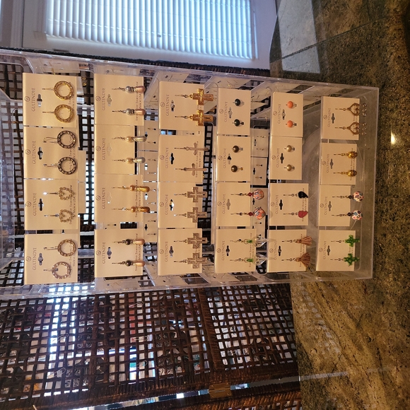 Assorted Earrings Swarovski Crystal - Picture 2 of 4